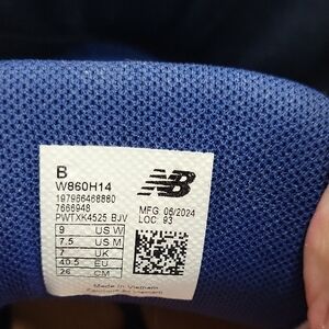 Womens New Balancr Fresh Foam 860. NEW.